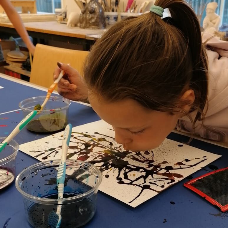 kunstklas-experimenteren-ecoline